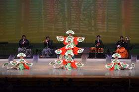 ̉